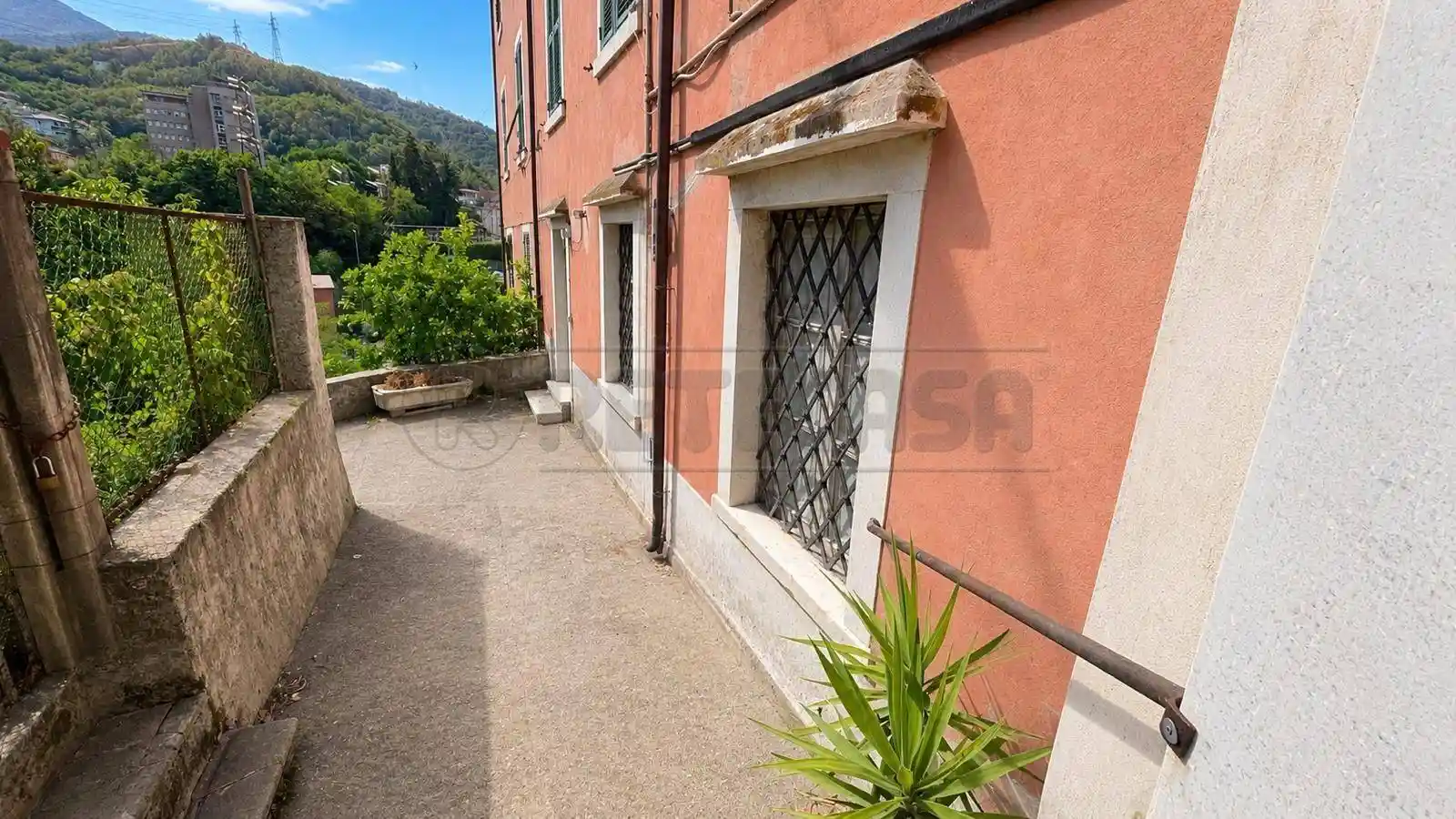 Appartamento in vendita a Carrara