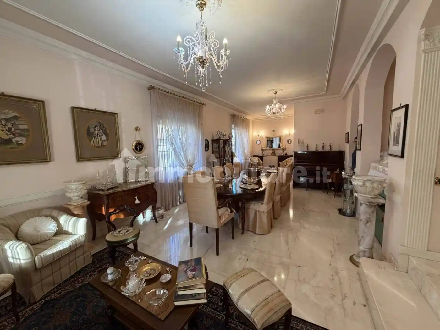 Villa in vendita a Piacenza