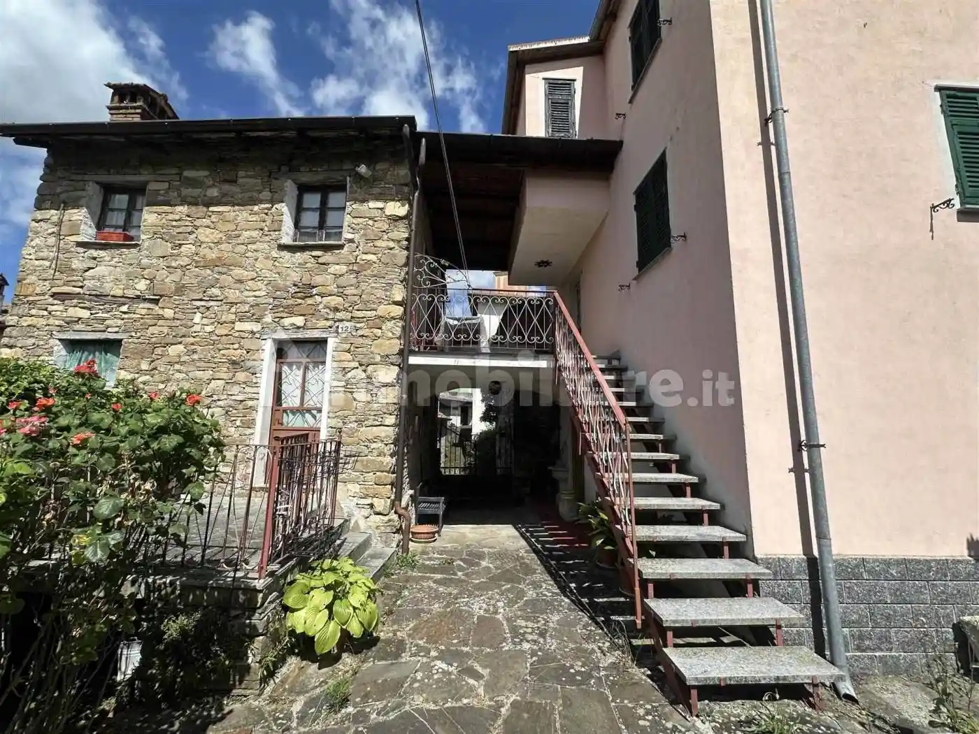 Casa indipendente in vendita a Albera Ligure