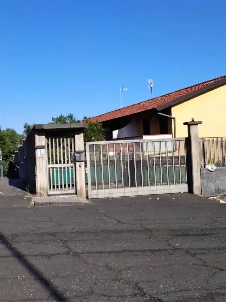 Villa in vendita a Tremestieri Etneo