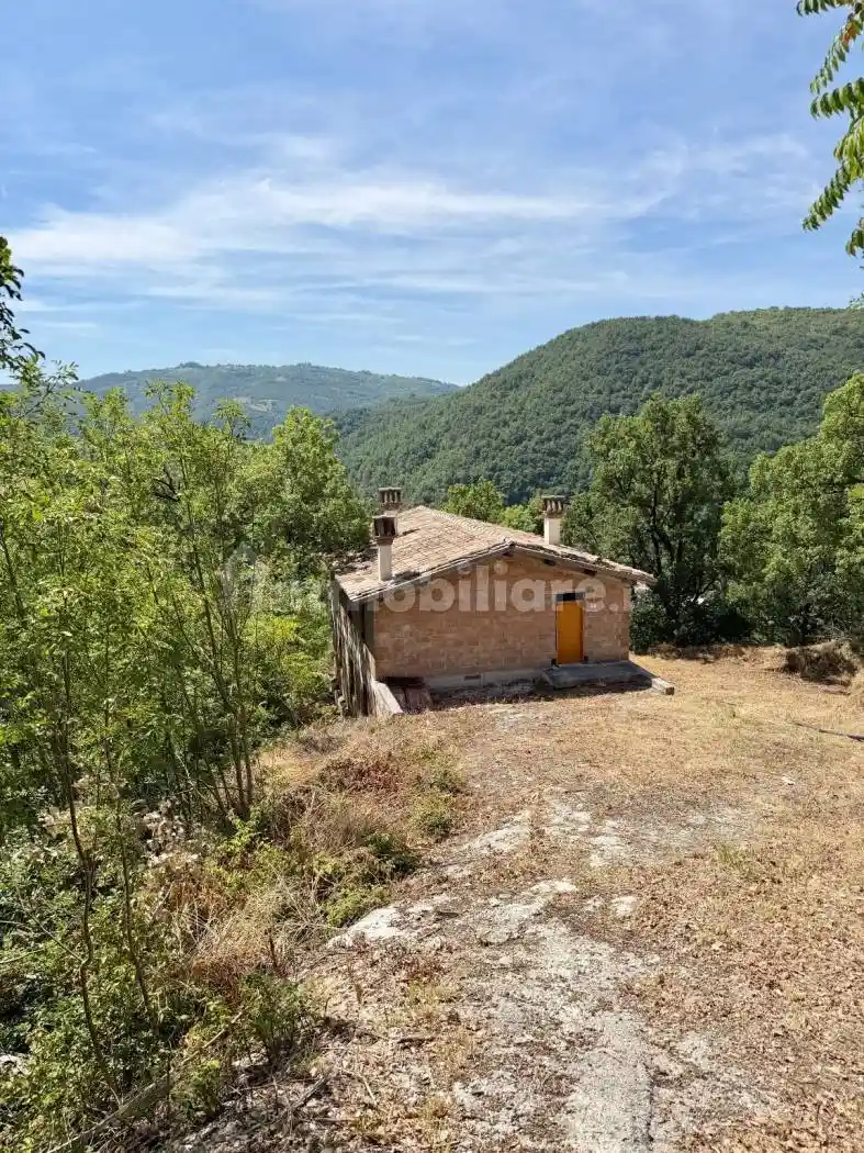 Villa in vendita a Gualdo Tadino