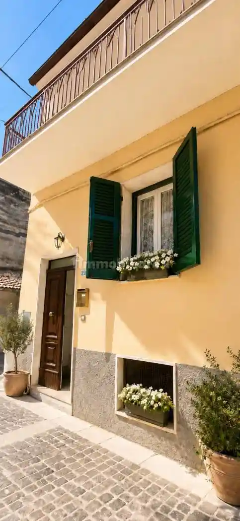 Appartamento in vendita a Alanno