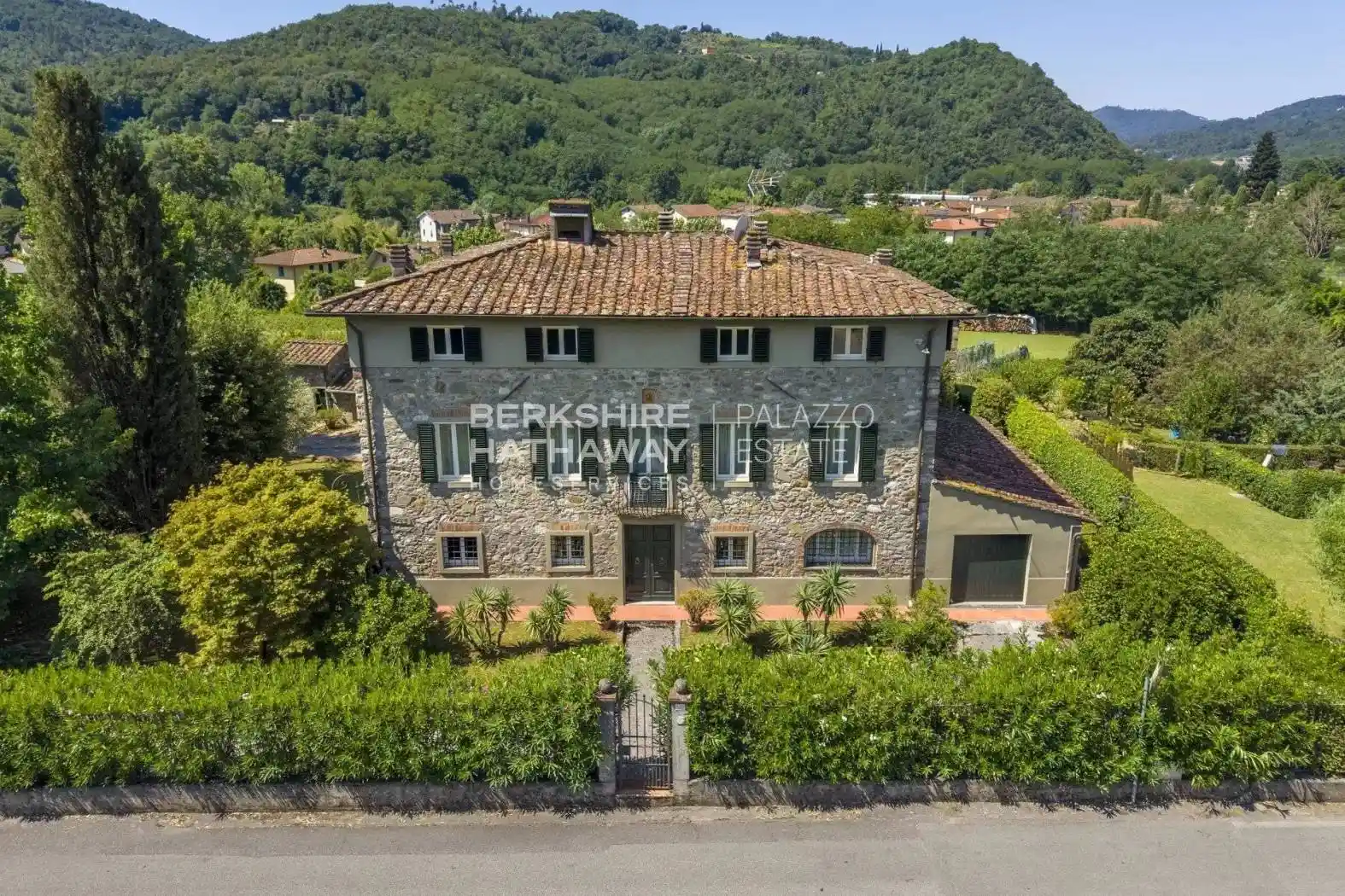 Villa in vendita a Lucca