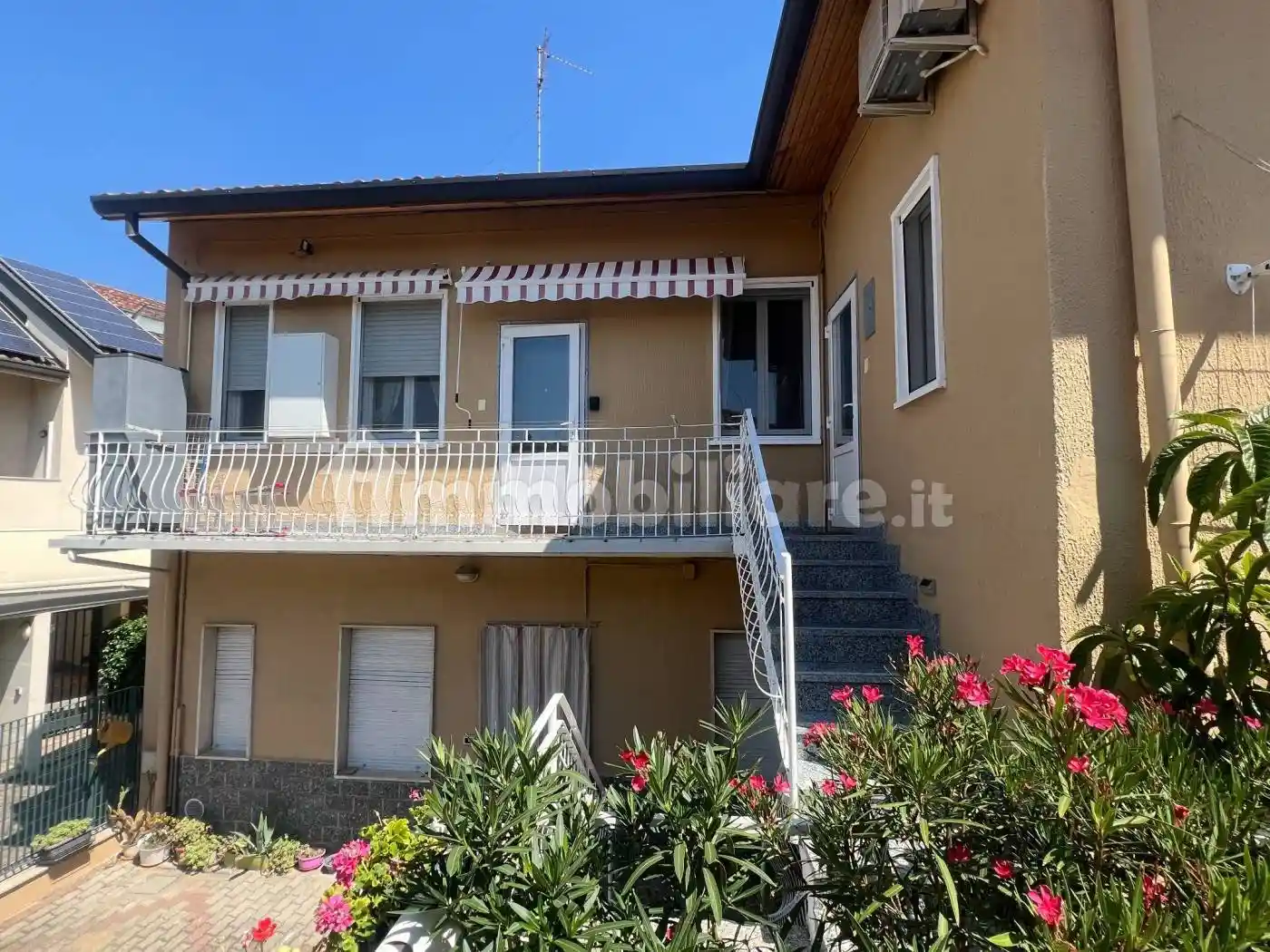 Villa in vendita a Rho