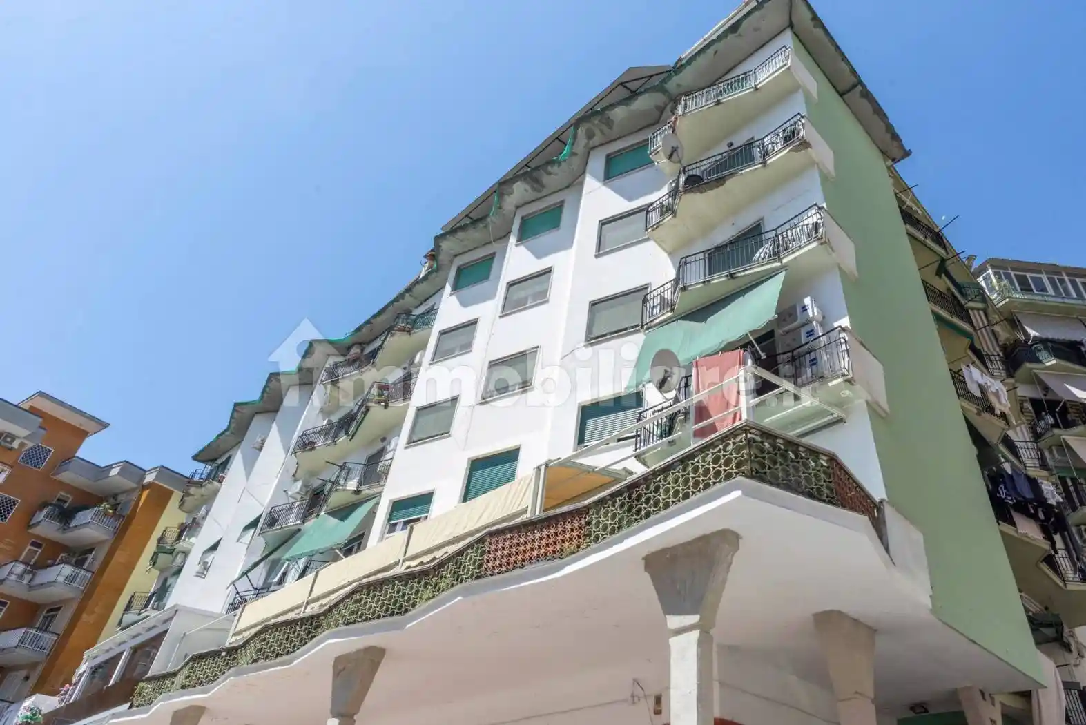Appartamento in vendita a Napoli