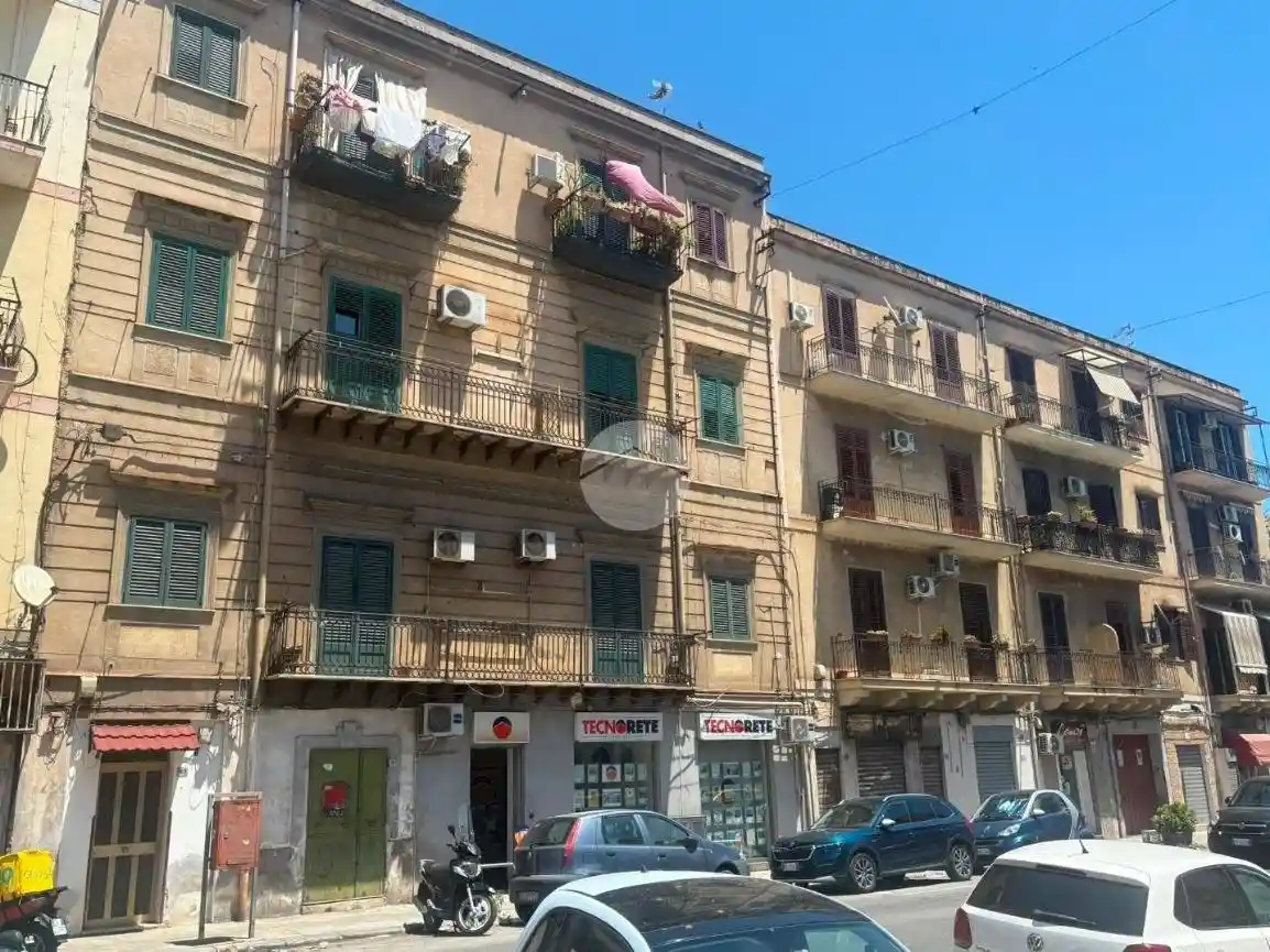 Appartamento in vendita a Palermo