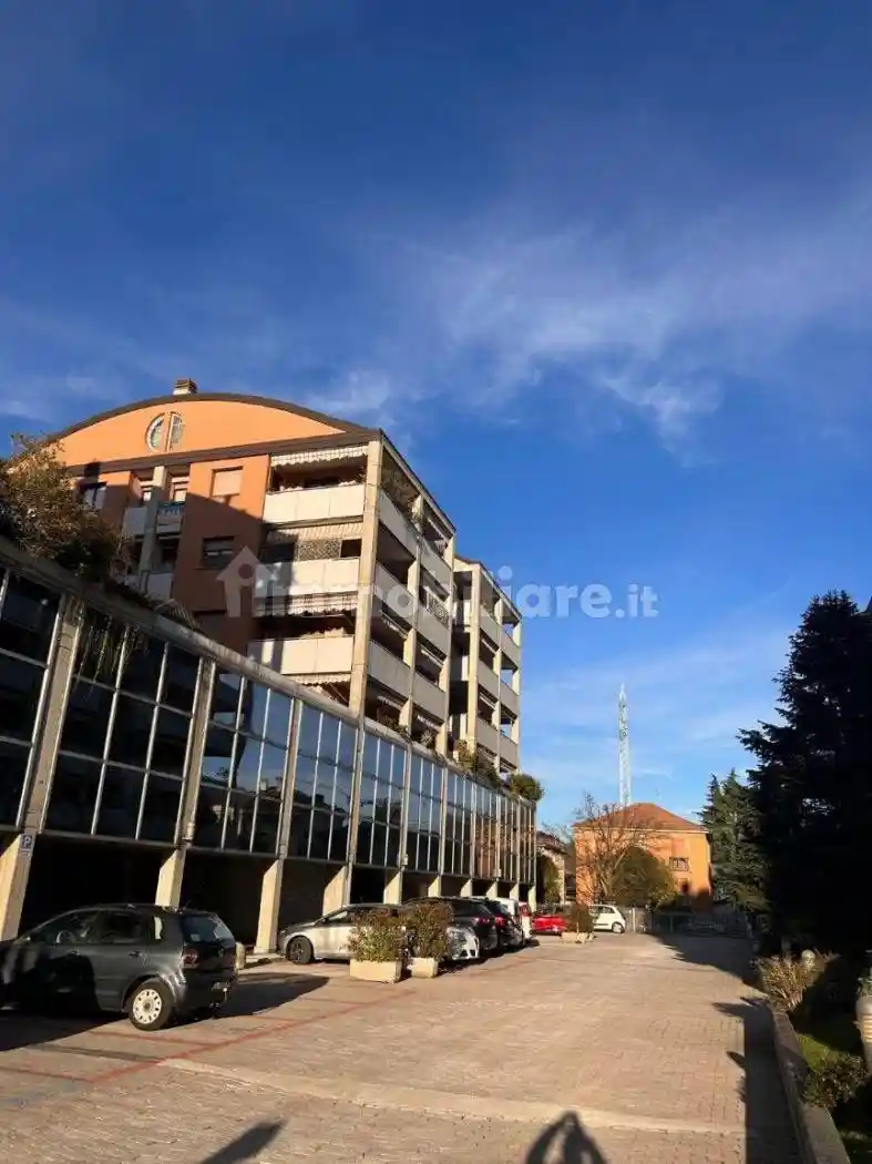 Appartamento in affitto a Cologno Monzese