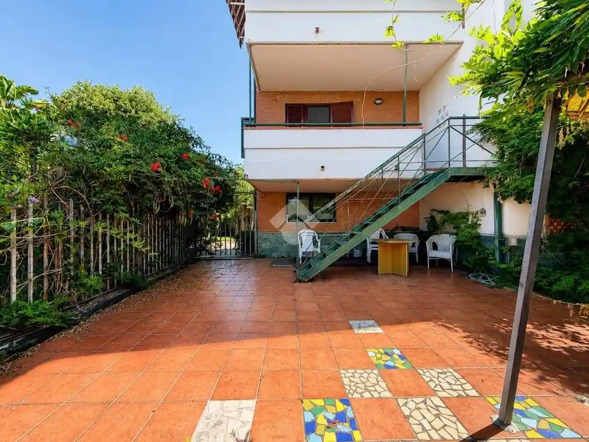 Appartamento in vendita a Salerno