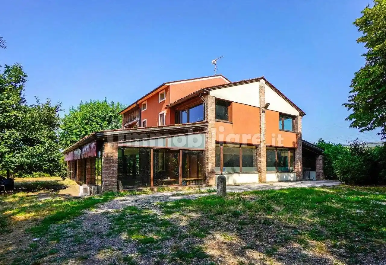Rustico - Casale in vendita a San Bonifacio