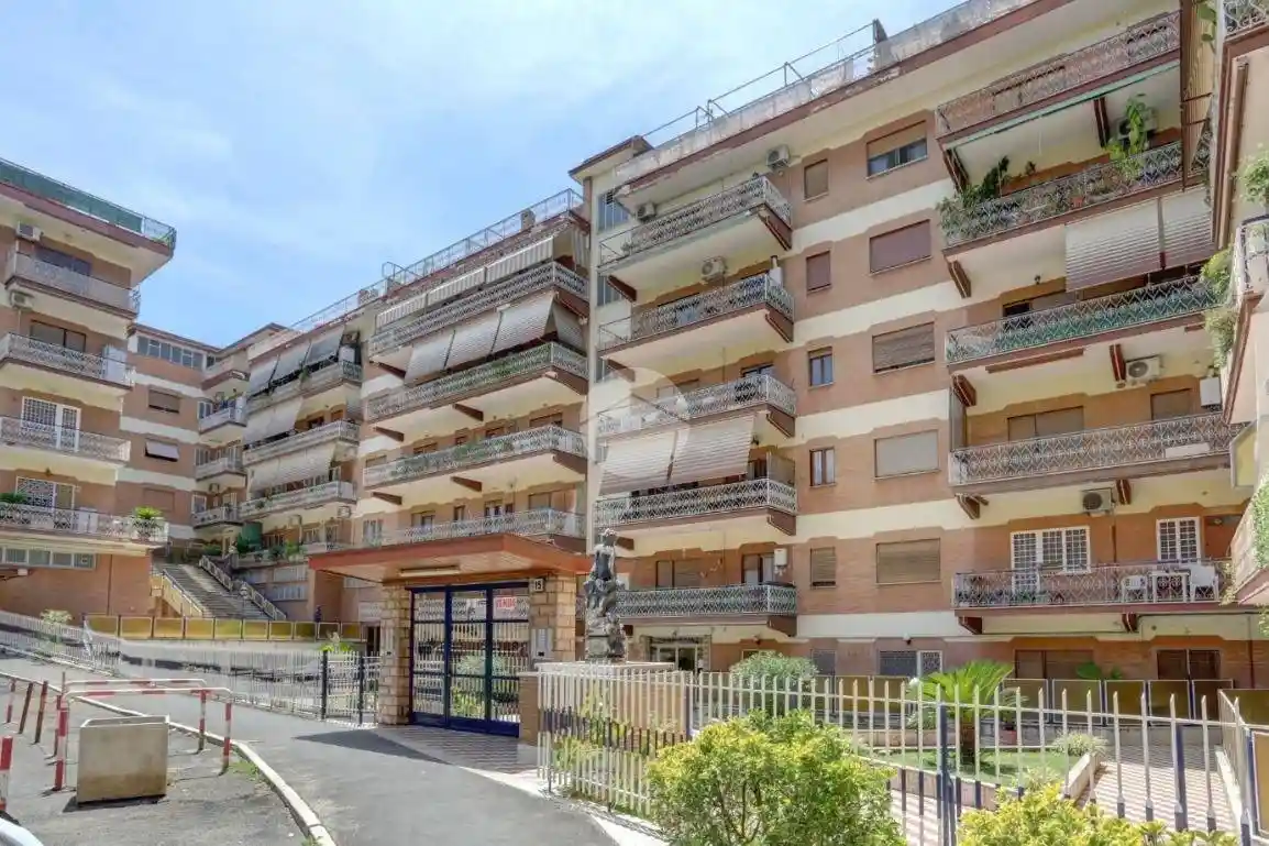 Appartamento in vendita a Roma