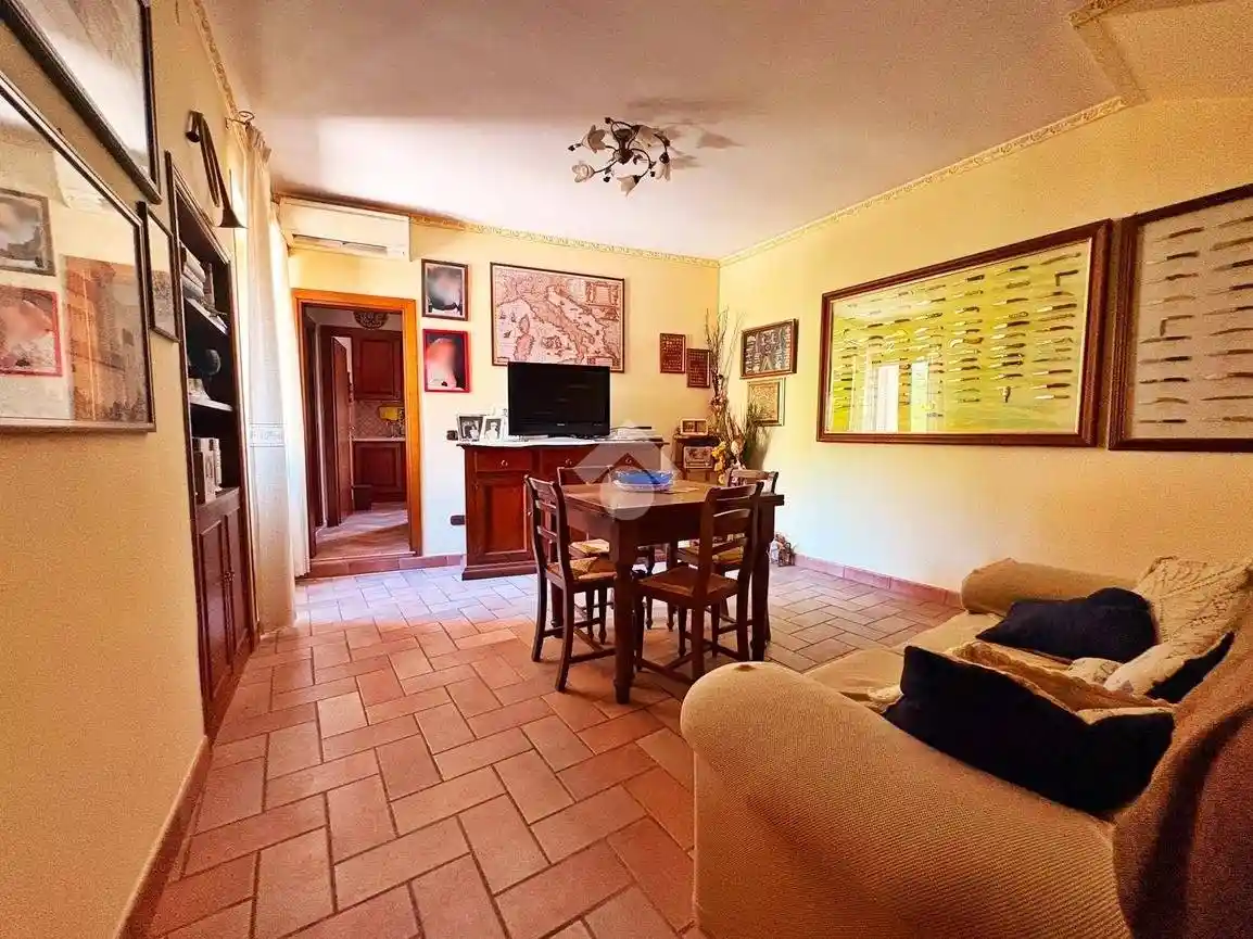 Casa indipendente in vendita a Gualdo Tadino