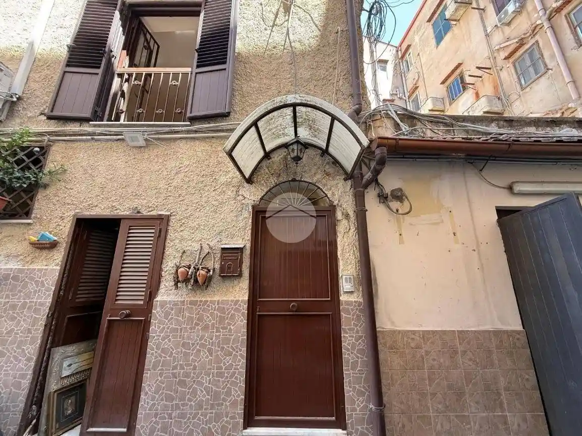 Appartamento in vendita a Palermo
