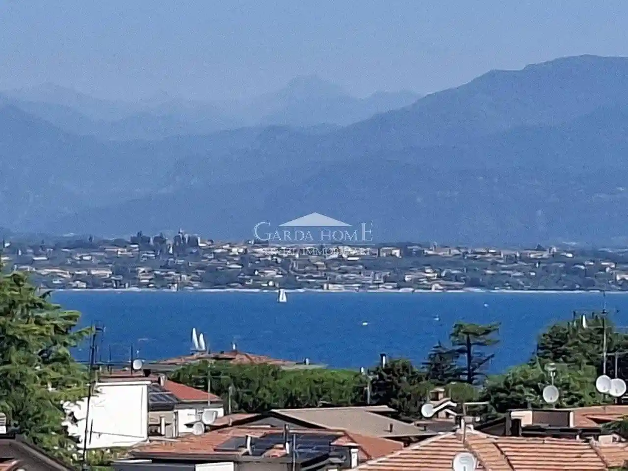 Appartamento in vendita a Desenzano del Garda