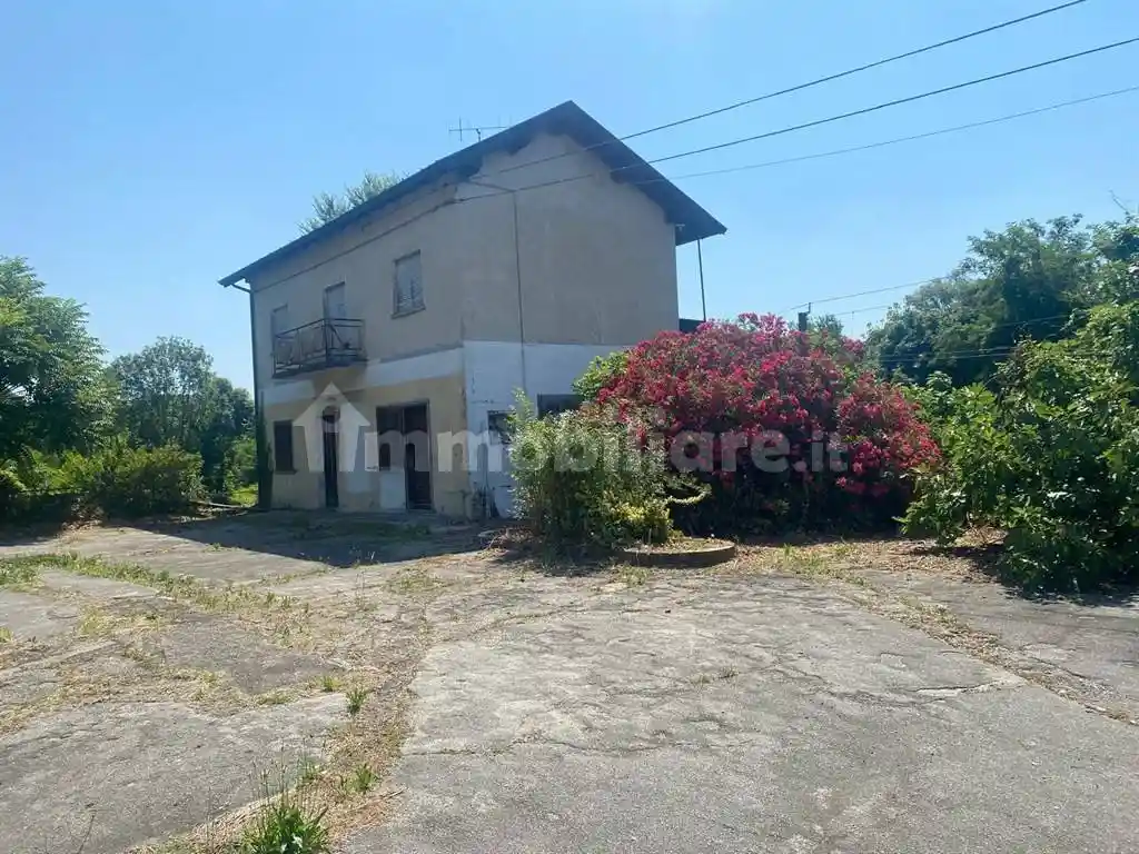 Villa in vendita a Cittiglio