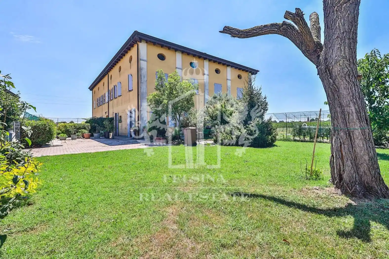Villa in vendita a Sant'Agata Bolognese