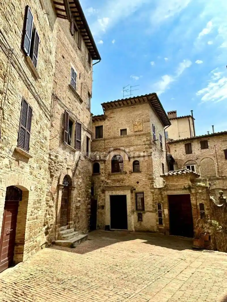 Appartamento in affitto a Perugia