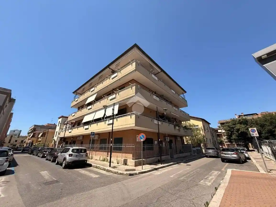 Appartamento in vendita a Aprilia