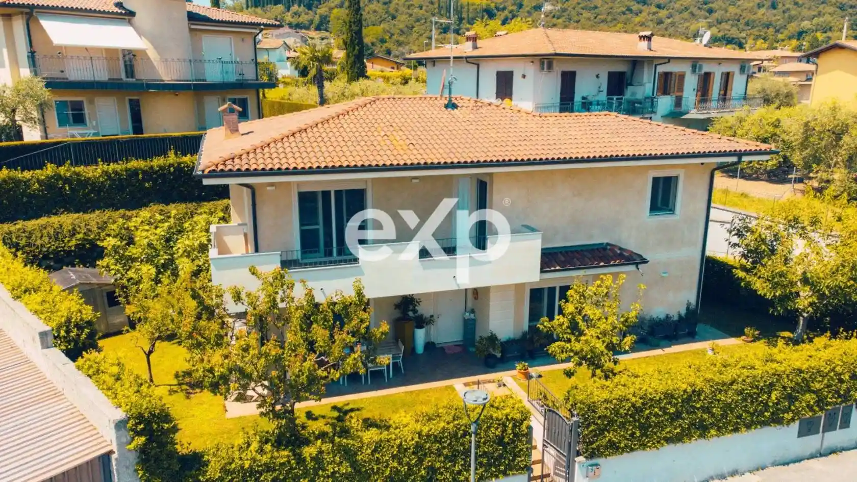 Villa in vendita a Polpenazze del Garda