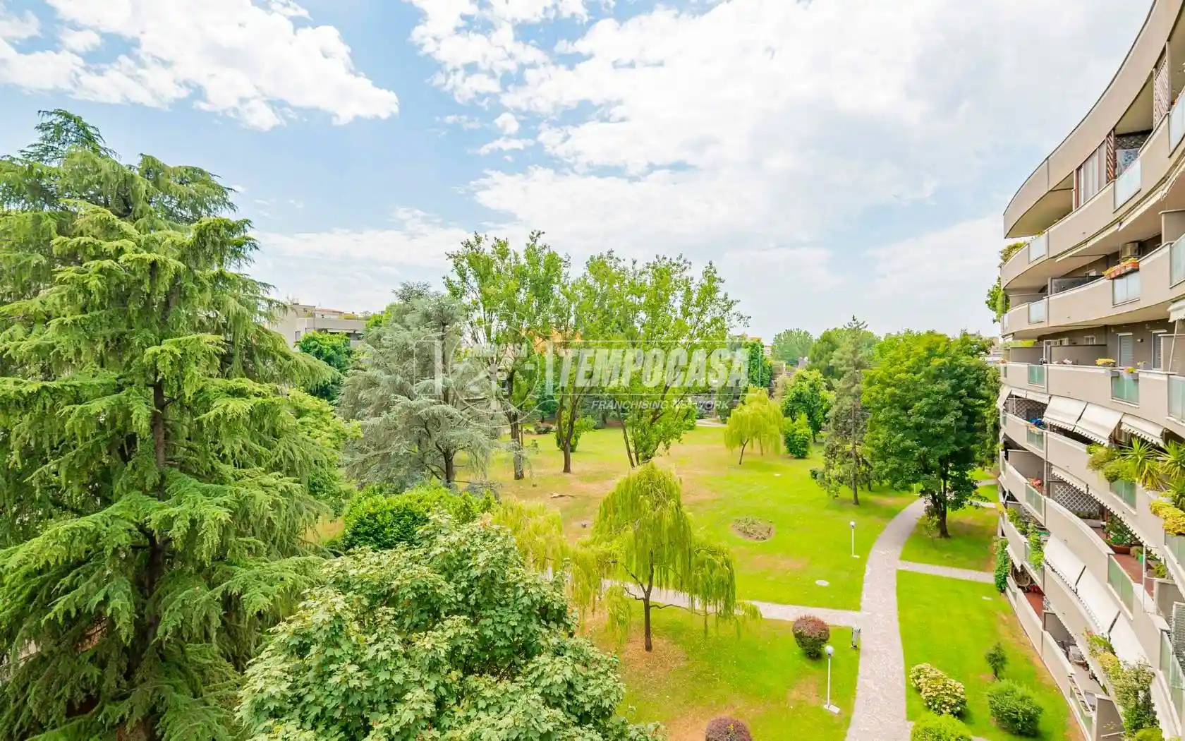 Appartamento in vendita a Peschiera Borromeo