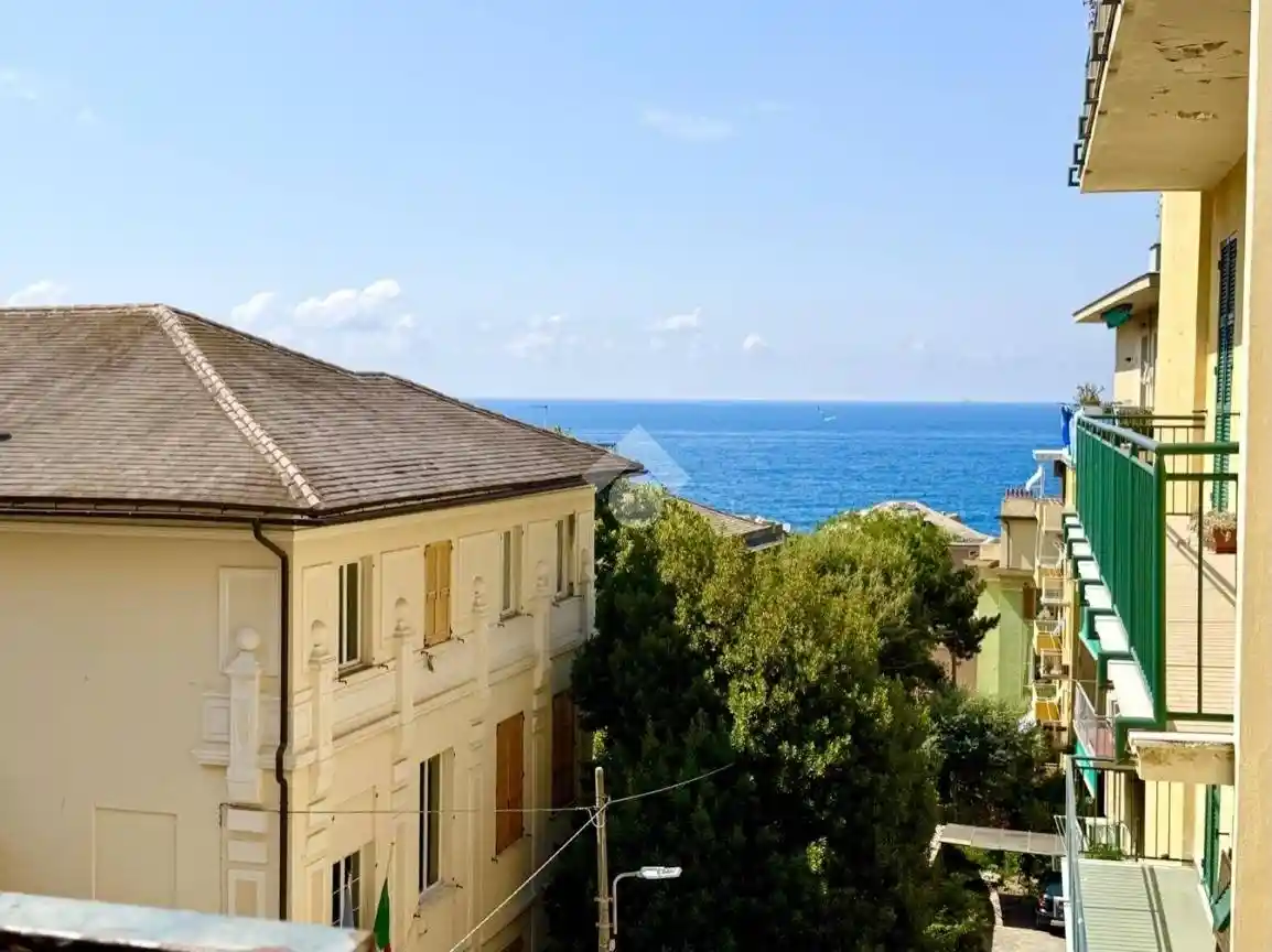 Appartamento in vendita a Genova