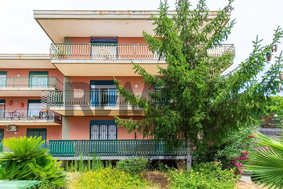 Appartamento in vendita a Santa Venerina