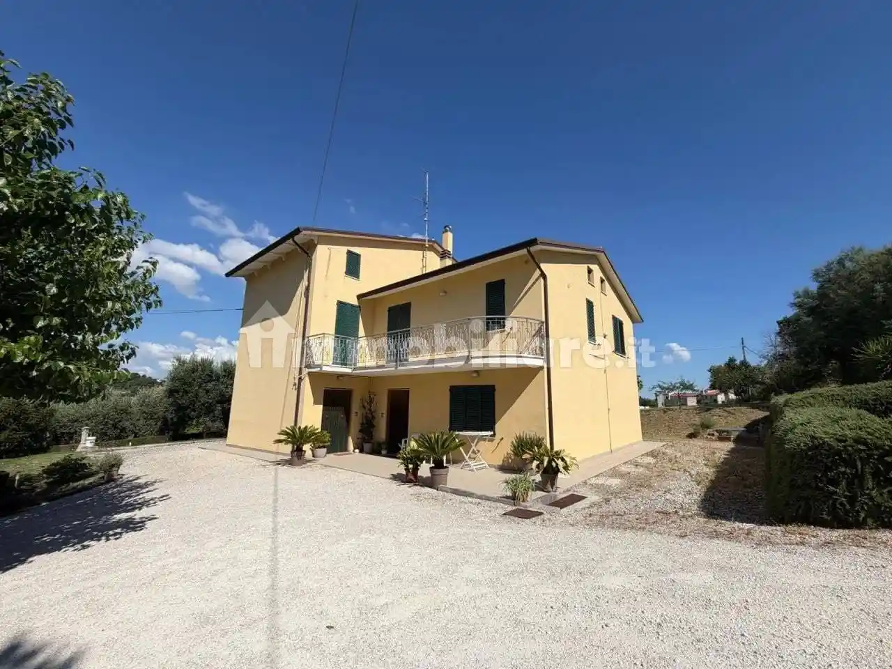 Casa indipendente in vendita a Santa Maria Nuova