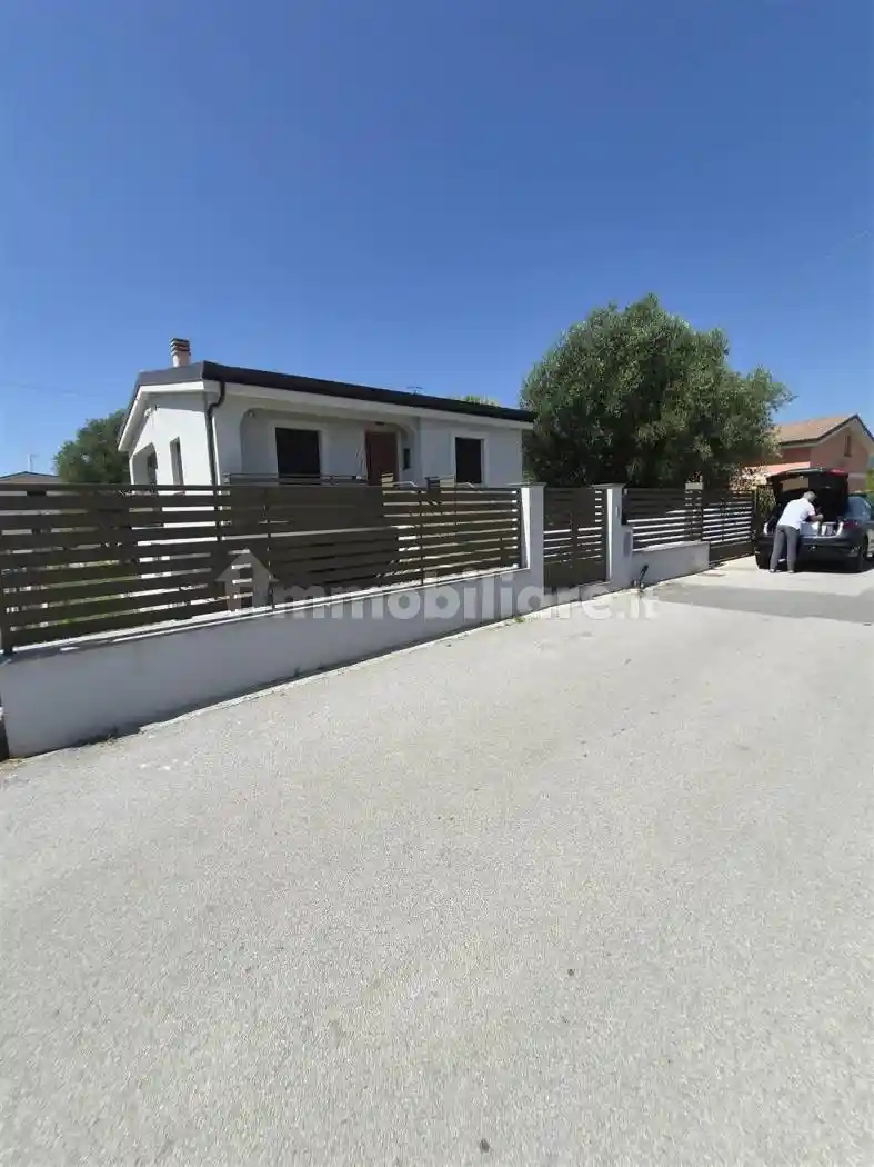Villa in vendita a Santa Marina