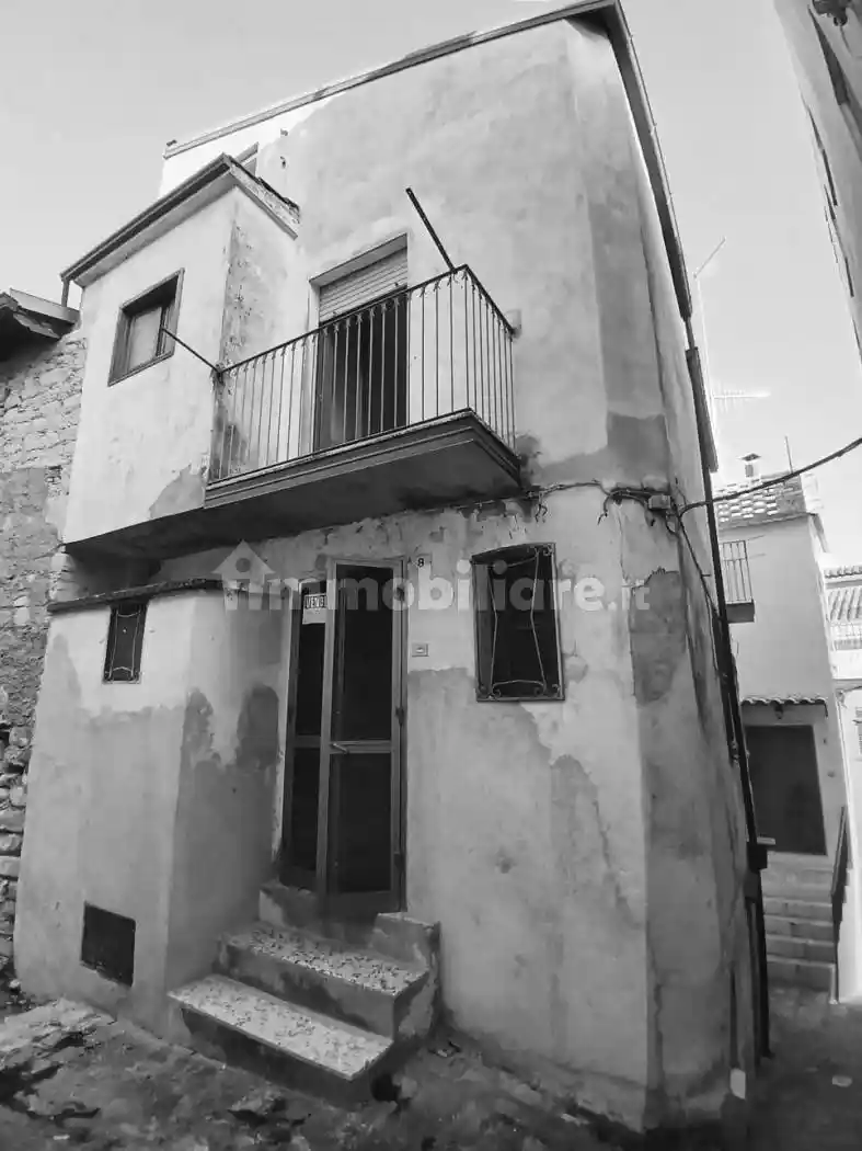 Appartamento in vendita a San Giorgio Lucano