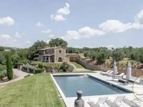 Villa in vendita a Magliano in Toscana