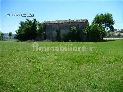 Rustico - Casale in vendita a Montegridolfo