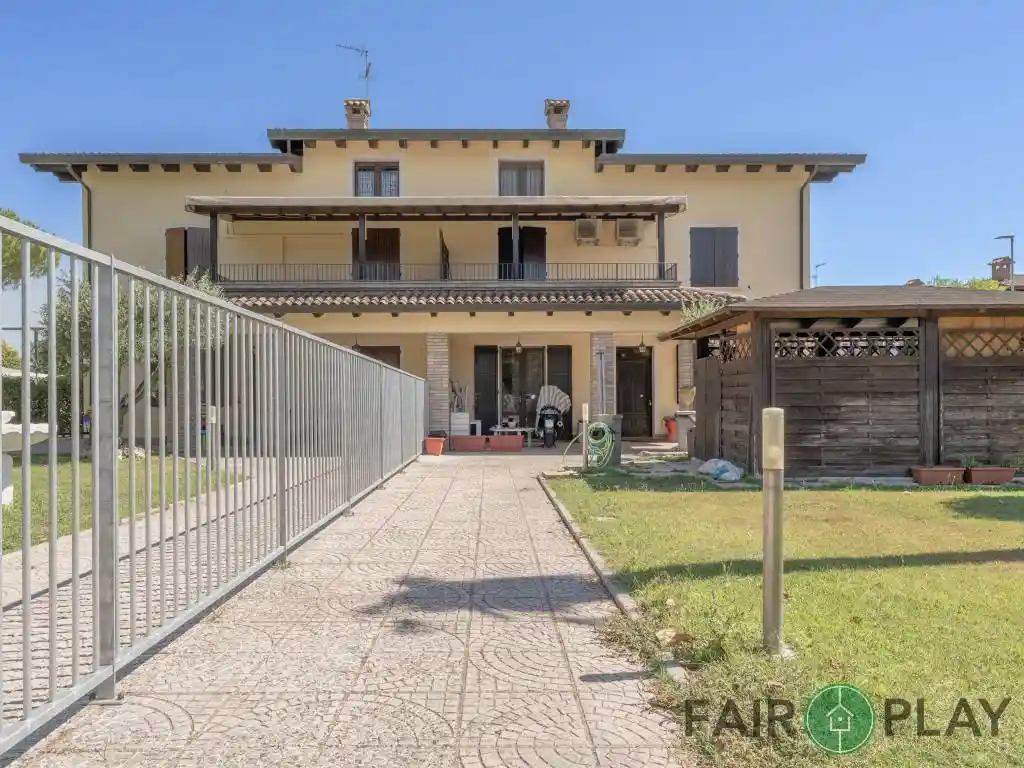 Villa in vendita a Ravenna
