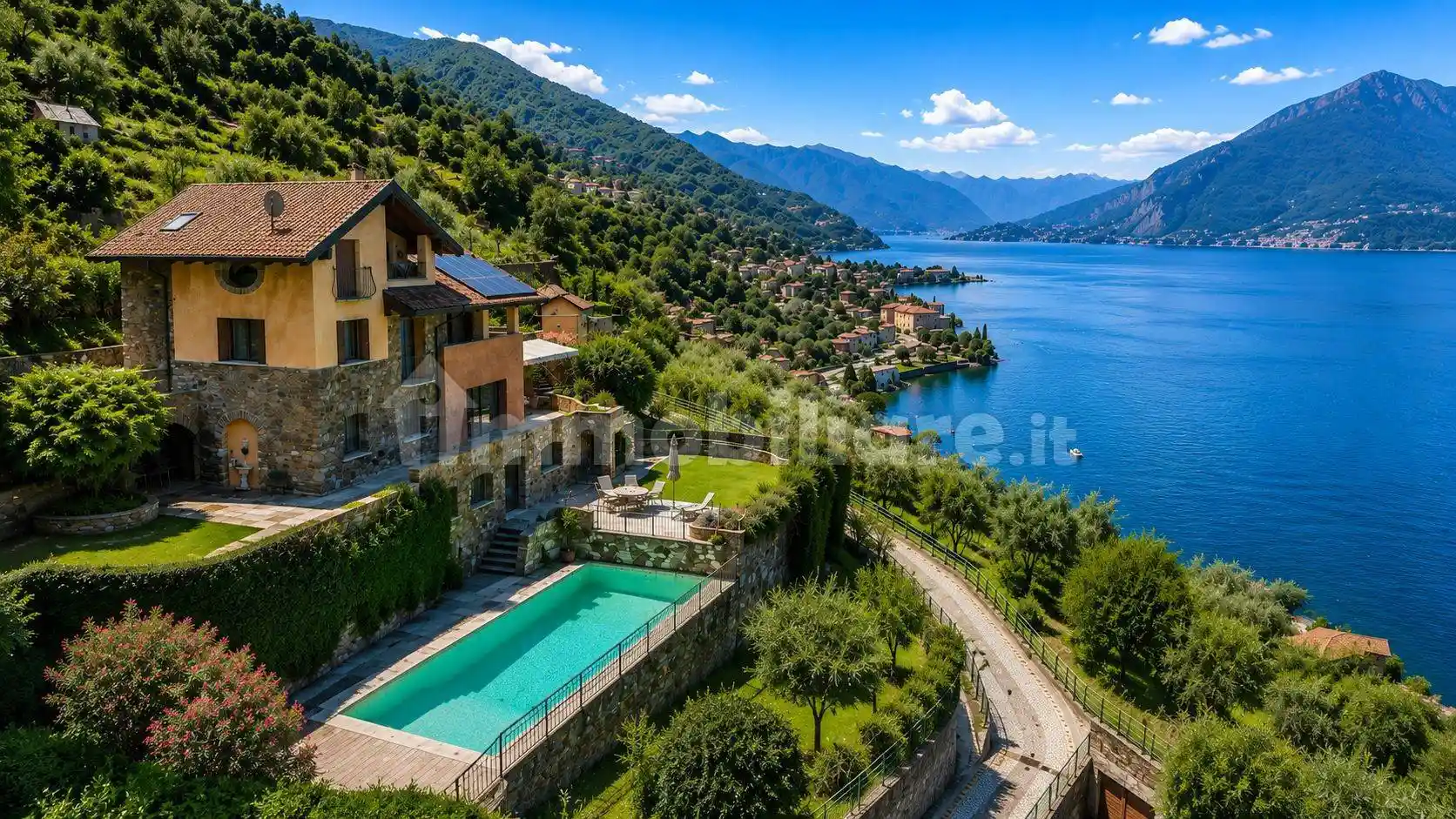Villa in vendita a Bellano