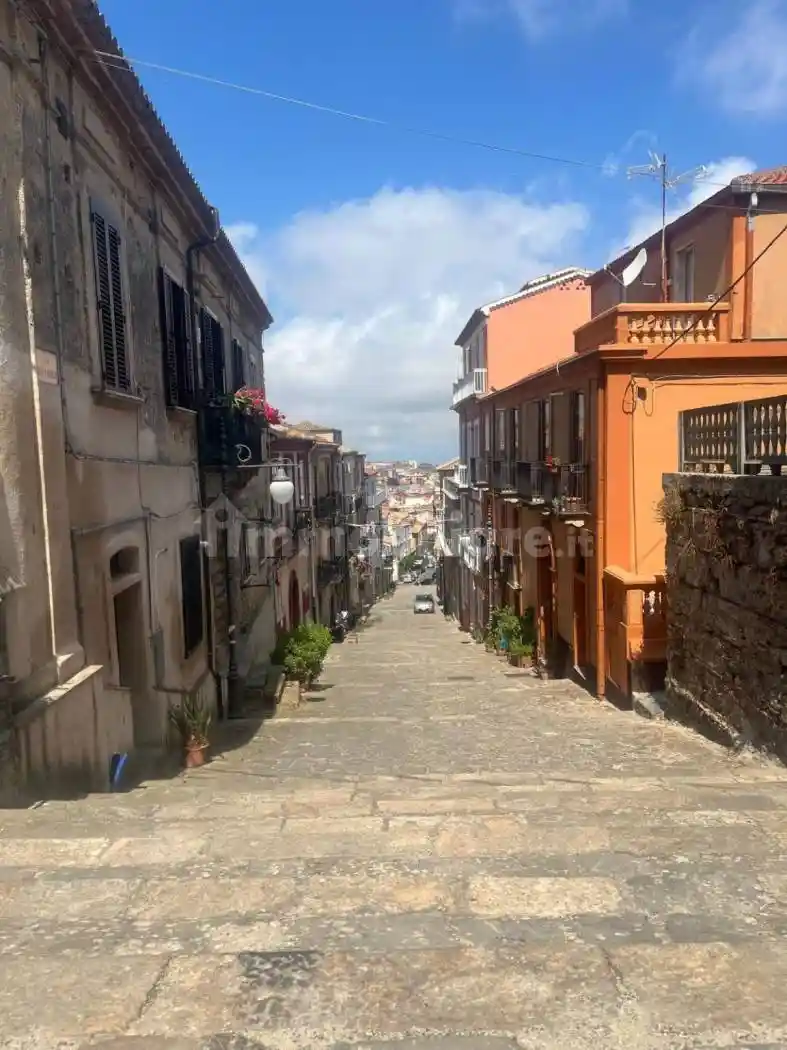 Casa indipendente in vendita a Vibo Valentia