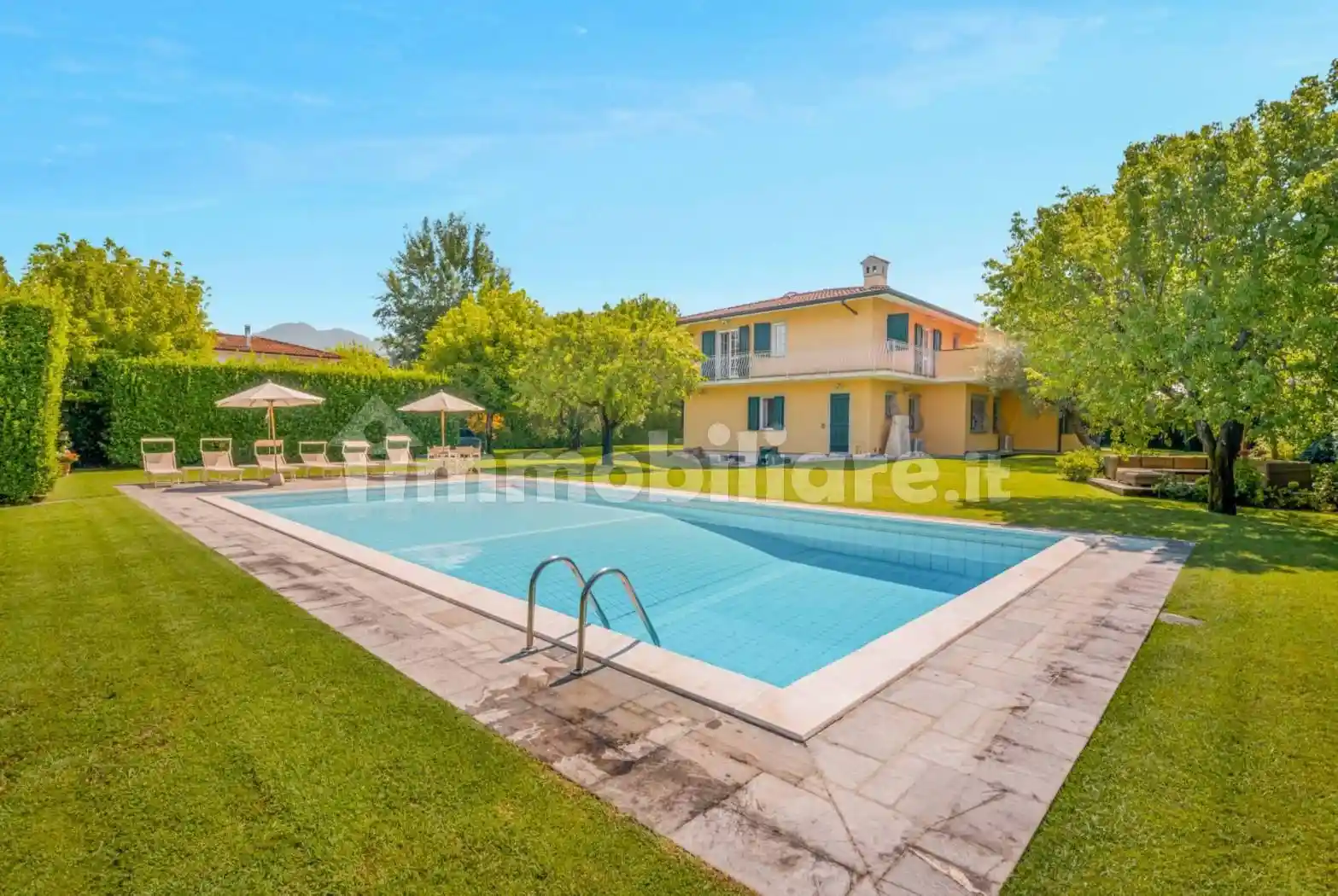 Villa in vendita a Forte dei Marmi
