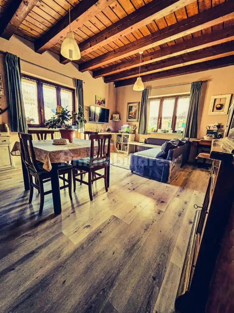 Villa in vendita a Issogne