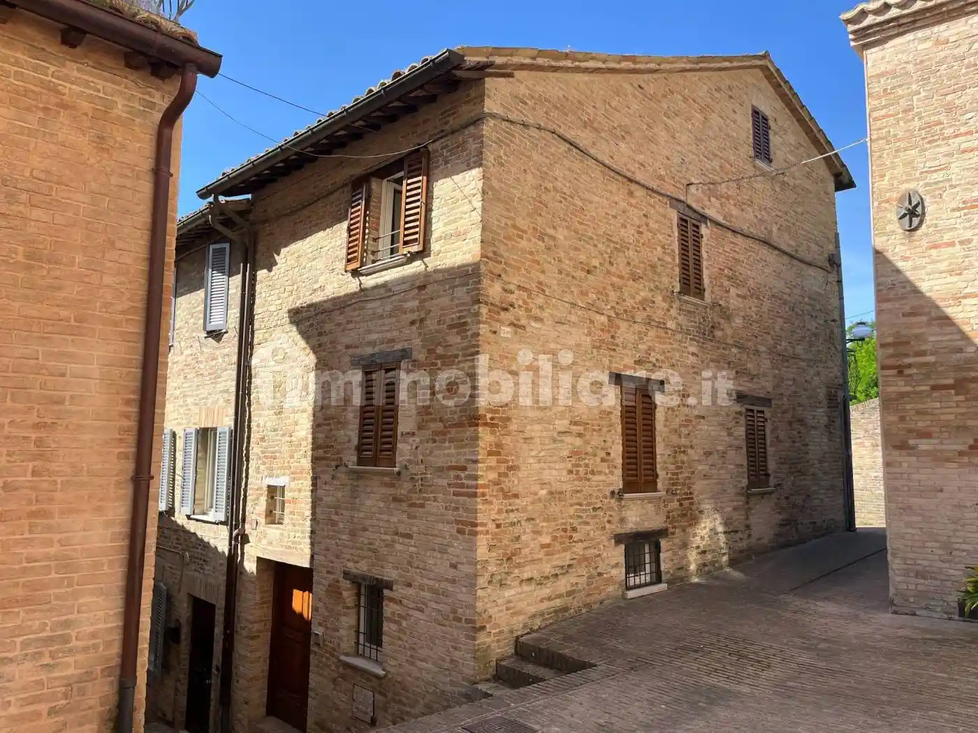 Casa indipendente in vendita a Urbino