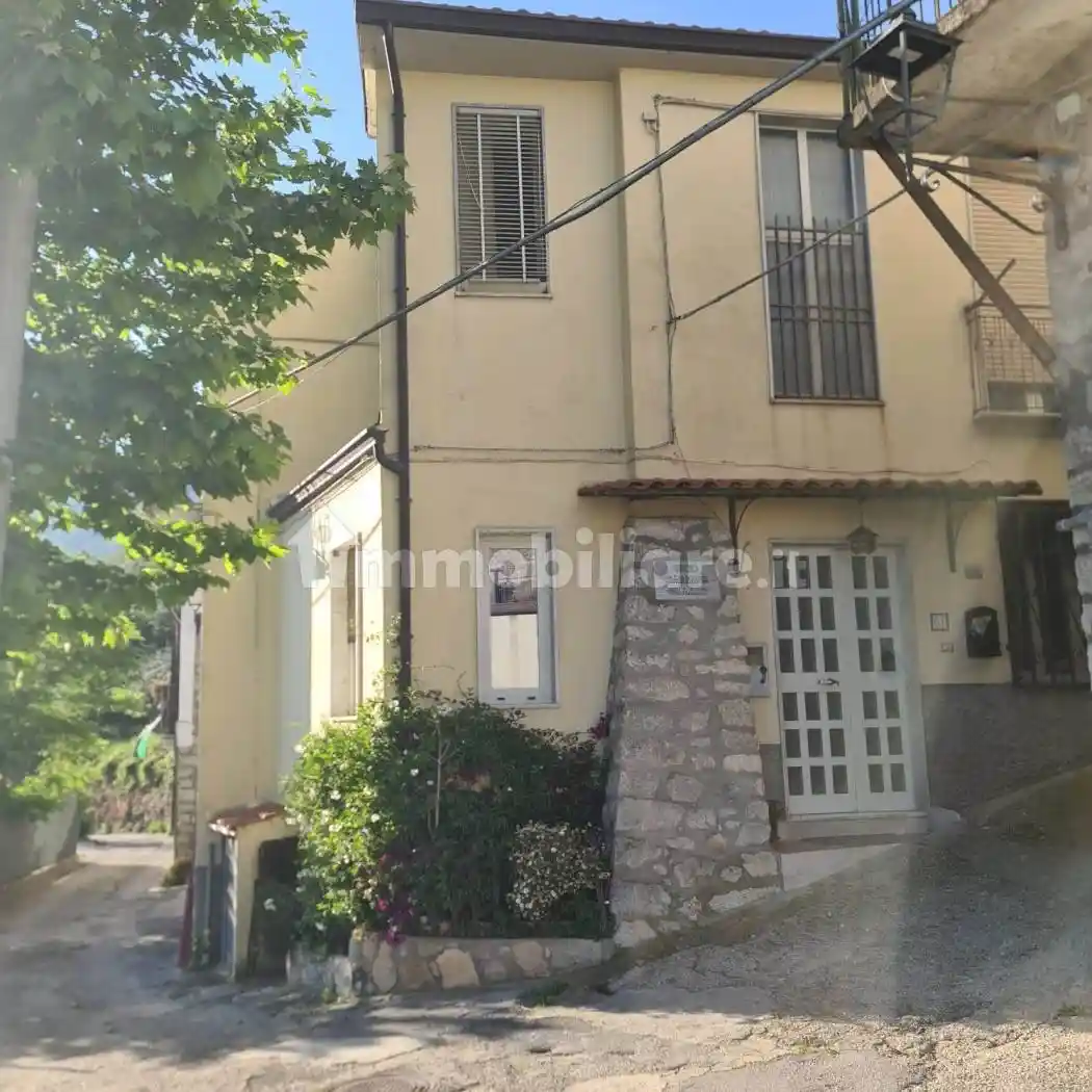 Appartamento in vendita a Foglianise