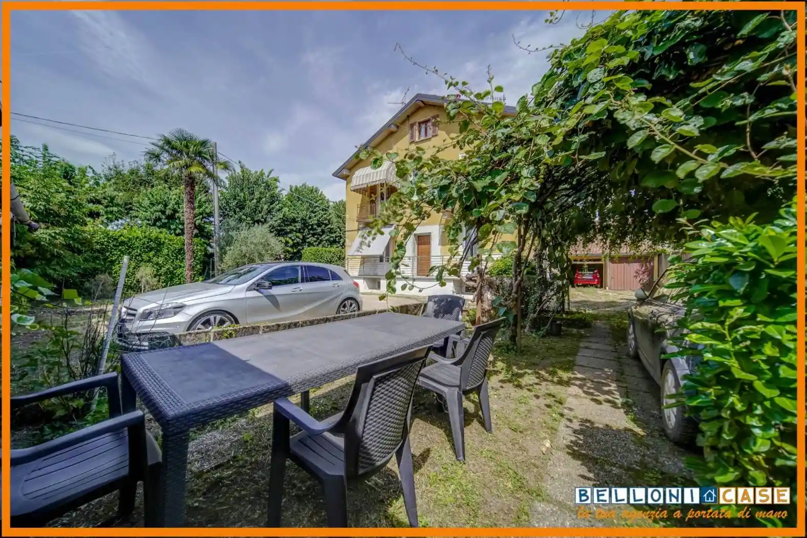 Villa in vendita a Malnate
