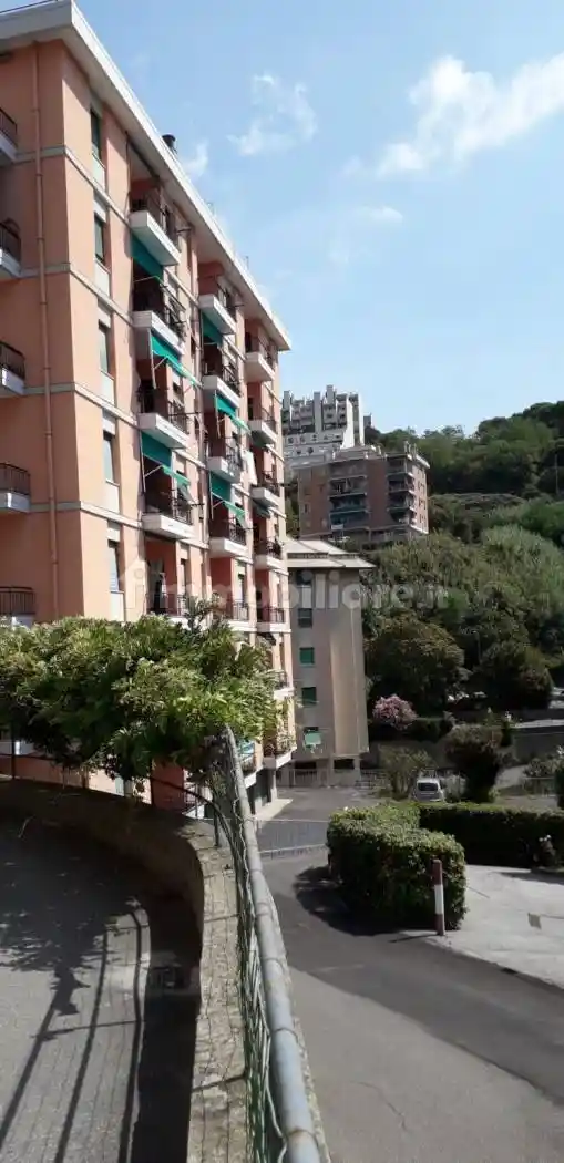 Appartamento in vendita a Genova