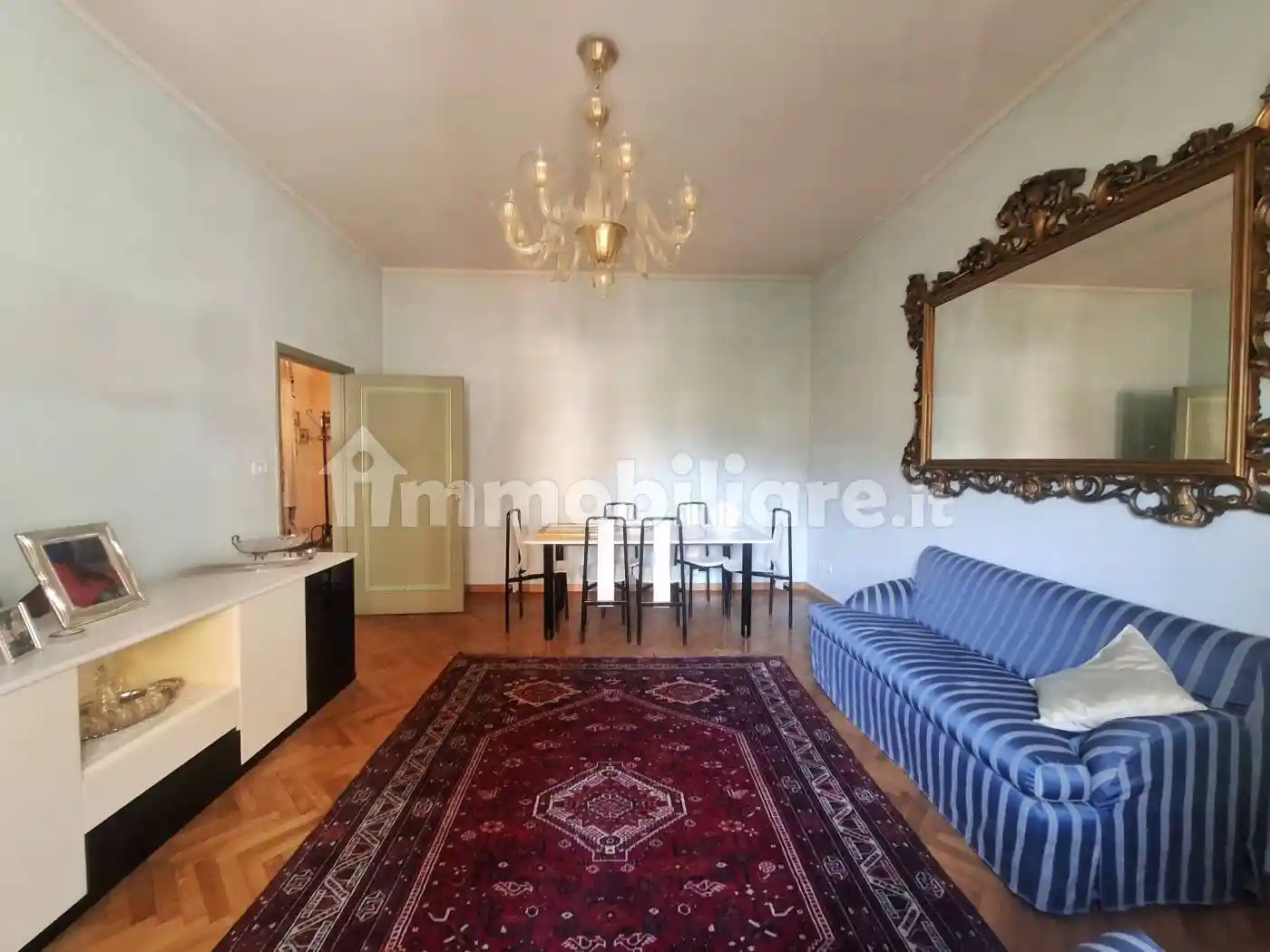 Casa indipendente in vendita a Arezzo