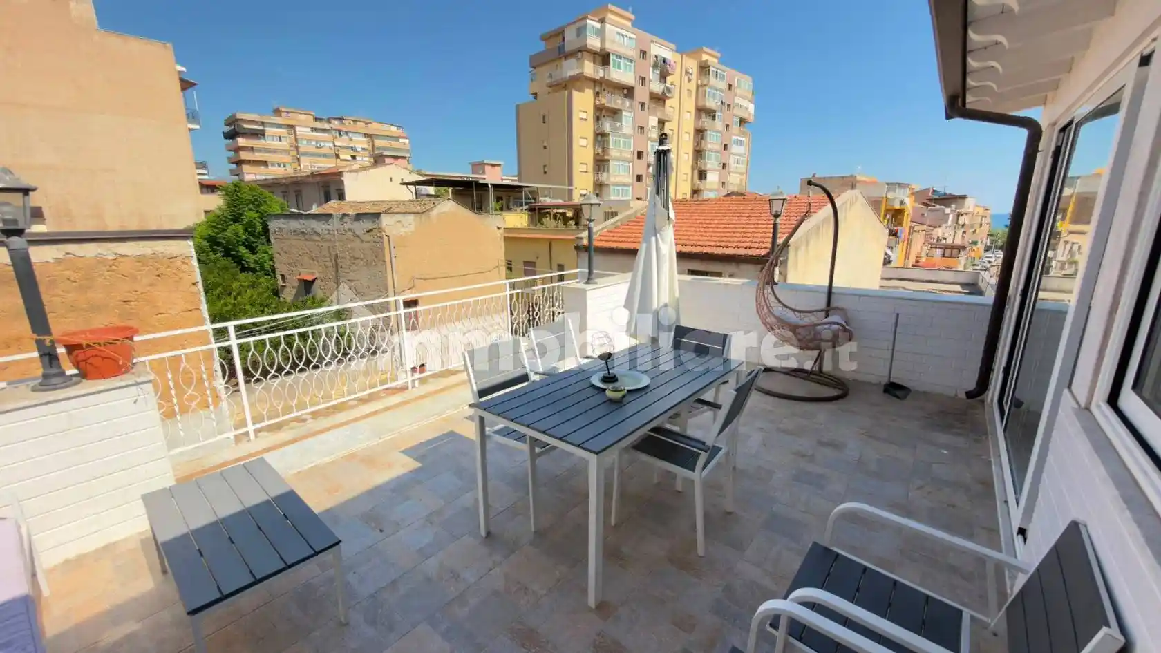 Appartamento in vendita a Palermo