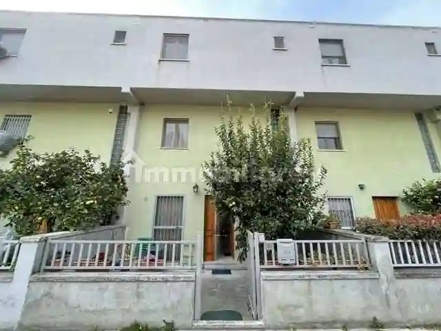 Villetta a schiera - foto 2