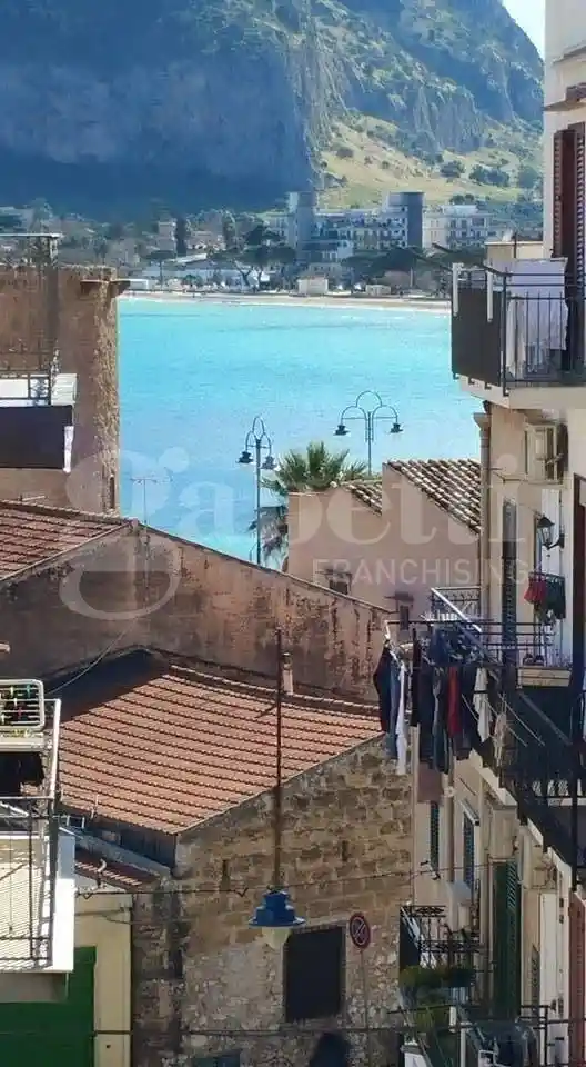 Appartamento in vendita a Palermo