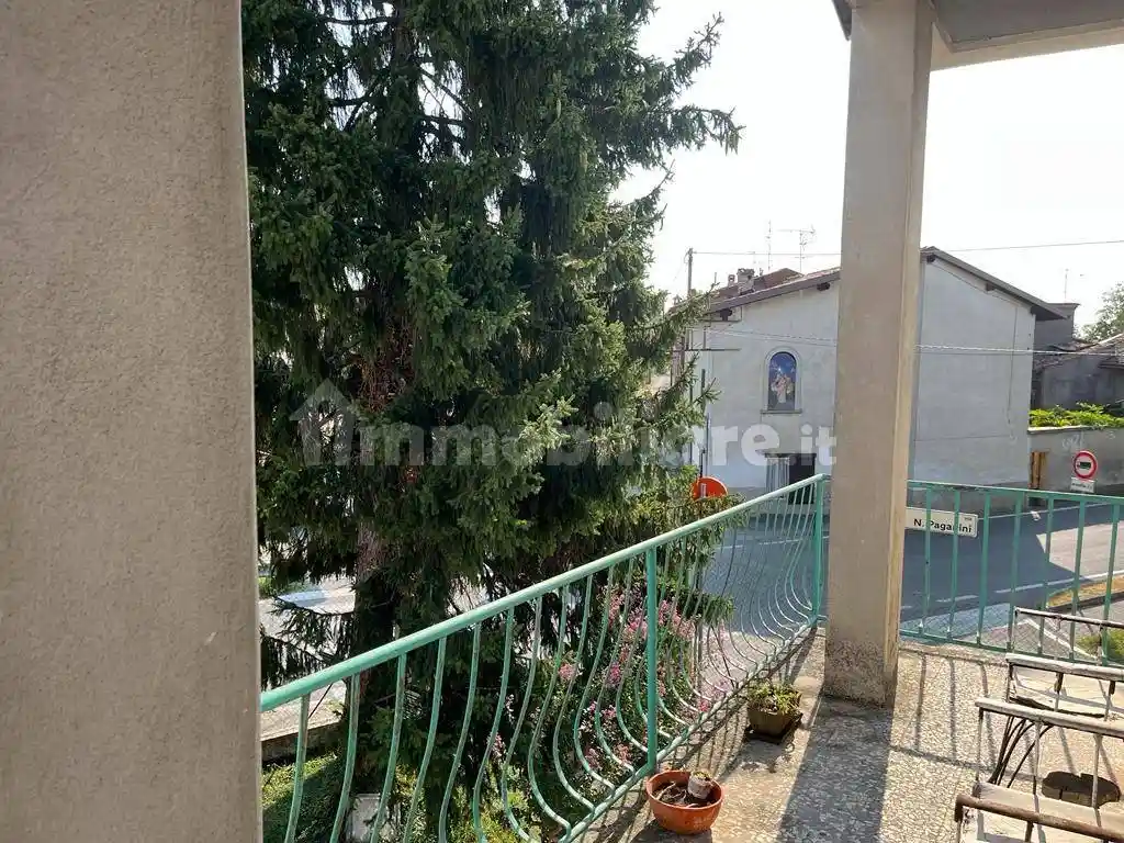 Appartamento in vendita a Boltiere