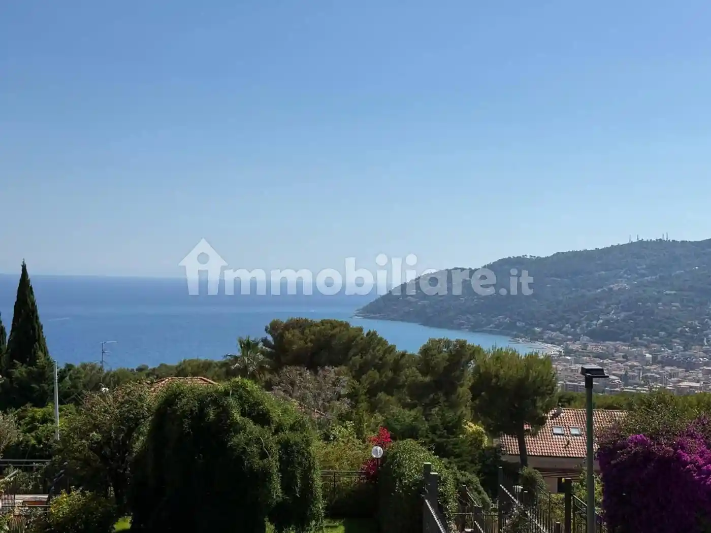 Villa in vendita a Andora