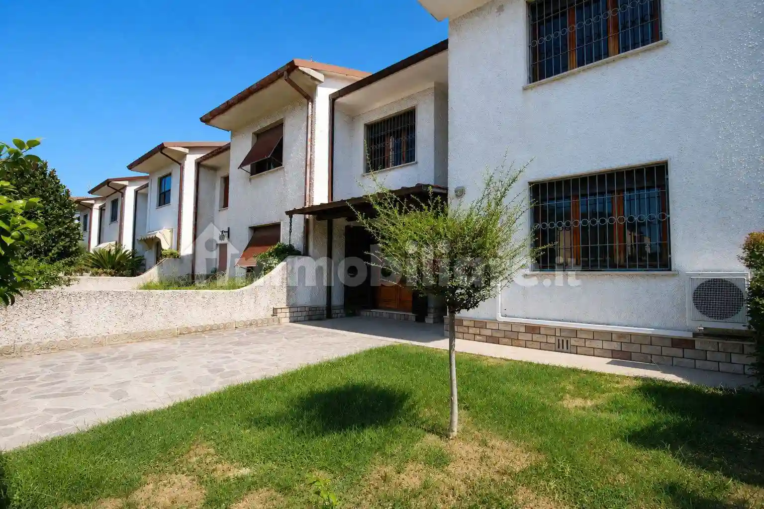 Villetta a schiera - foto 2