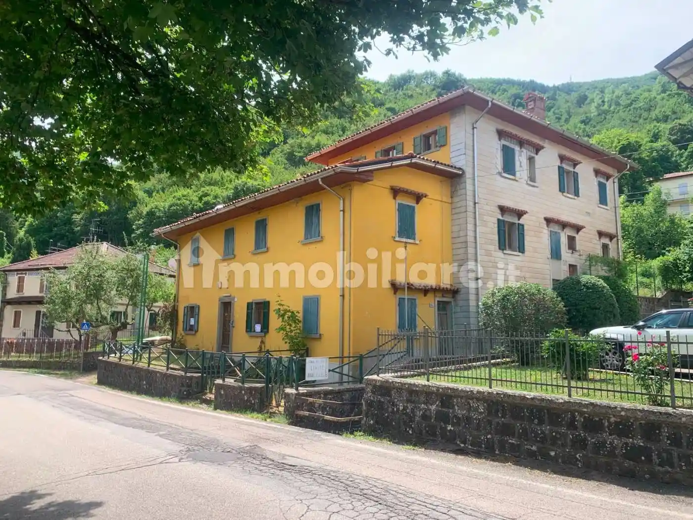 Casa indipendente in vendita a Ventasso