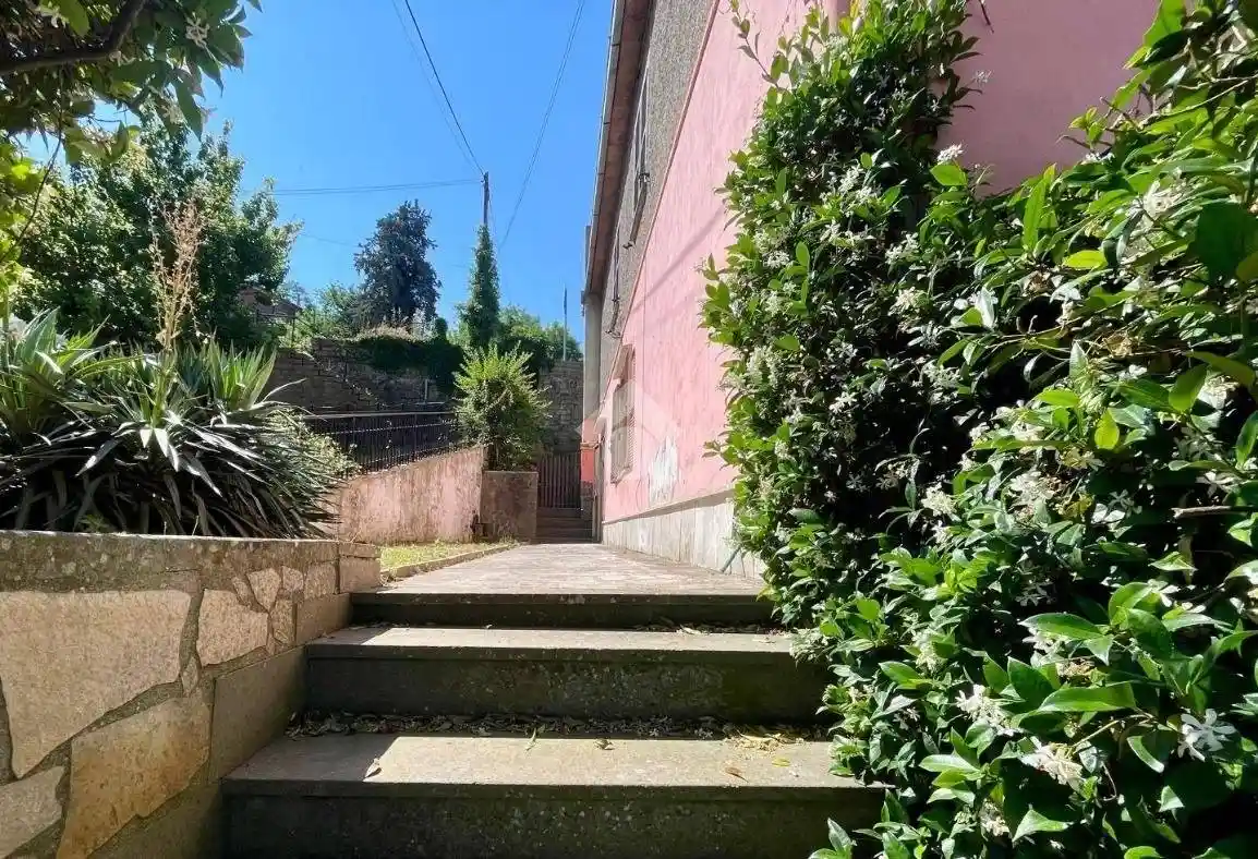Villetta a schiera in vendita a Valentano