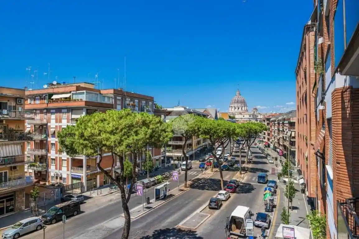 Appartamento in vendita a Roma