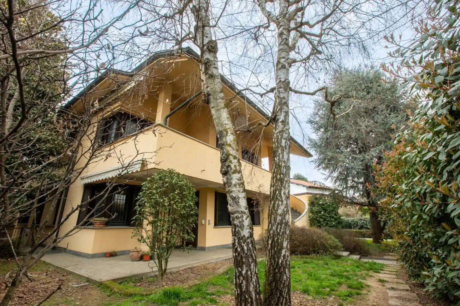 Villa in vendita a Abbiategrasso